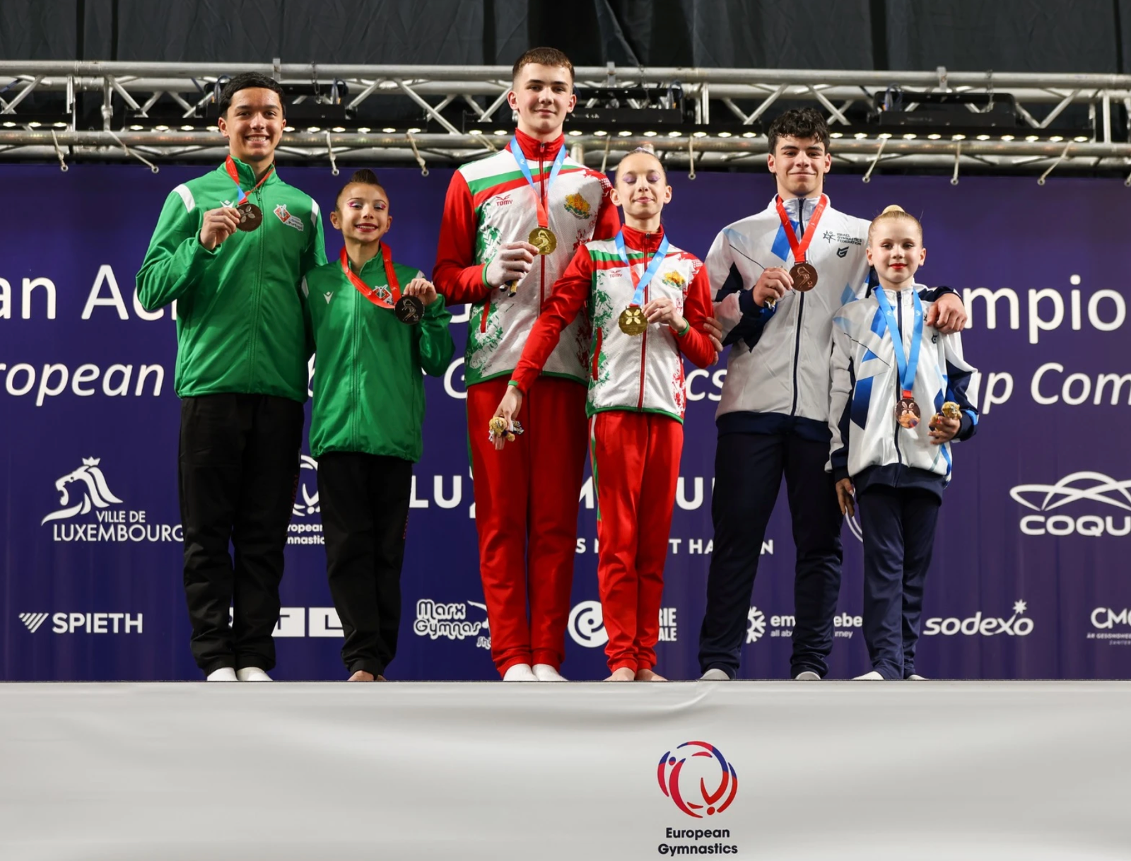Medalha de prata no europeu de ginastica acrobática