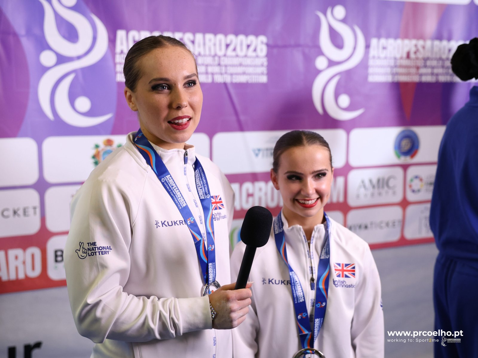 Israel e Azerbaijão dominam primeiro dia de finais em Pesaro – Israel and Azerbaijan shine on first day of finals in Pesaro